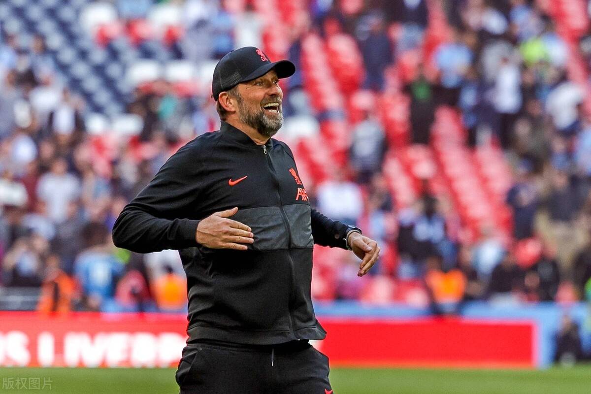 转折点!辽宁本钢外线爆发,足总杯冲刺阶段攻防权衡,悬念犹存,医务组通报恢复 转折点!辽宁本钢外线爆发,足总杯冲刺阶段攻防权衡,悬念犹存,医务组通报恢复